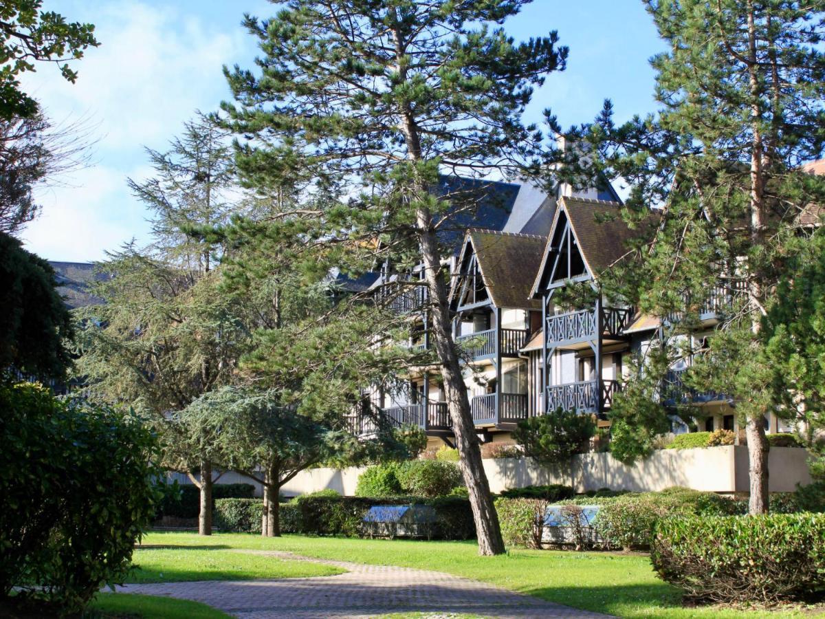 Apartment Les Jardins Du Yacht Club By Interhome Deauville Exteriör bild